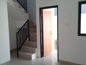 DP 29 JUTA ALL IN FASILITAS MEWAH RUMAH CIBIRU DEKAT POLDA JABAR.