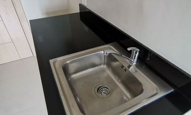 CONDO IN TAFT MANILA IN FRONT OF UP MANILA AND PGH