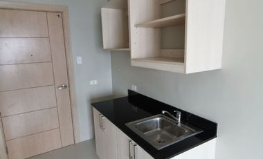 CONDO IN TAFT MANILA IN FRONT OF UP MANILA AND PGH