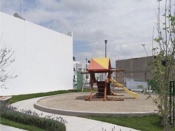 Pre-Venta casa bonita y a estrenar de 2 niveles, 3 Rec en Munic. El Marques Querétaroro JF