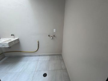 Pre-Venta casa bonita y a estrenar de 2 niveles, 3 Rec en Munic. El Marques Querétaroro JF