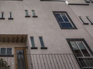 Recuperación Bancaria, casa en Finca Capricho del Rey, Iztapalapa, CDMX