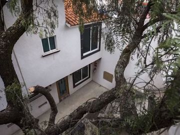 Recuperación Bancaria, casa en Finca Capricho del Rey, Iztapalapa, CDMX