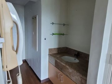 West Parc Condominiums by Filinvest, 37 sqm, semi furnished unit for sale