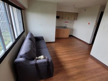 West Parc Condominiums by Filinvest, 37 sqm, semi furnished unit for sale