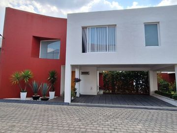 Casa en Venta en Residencial Cerezos, Metepec
