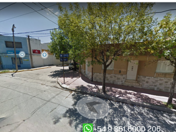 OPORTUNIDAD | CASA ESQUINA EN BO GENERAL PAZ | APTO VIVIENDA Y USO COMERCIAL