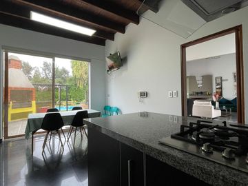 LINDA CASA DE CAMPO CON PISCINA Y GRAN ÁREA SOCIAL EN FUNDO PASO CHICO, LURIN