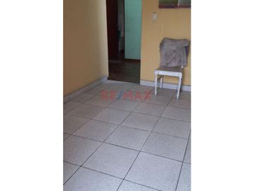 Se Vende Casa De 3 Pisos Más Aires