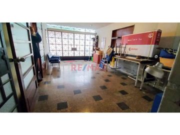 Se Vende Casa De 3 Pisos Más Aires