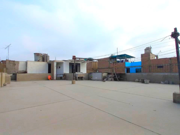Casa en Venta de 200 m² de 11 Habitaciones en Sol de Vitarte, Ate