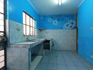 Casa en Venta de 200 m² de 11 Habitaciones en Sol de Vitarte, Ate