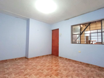 Casa en Venta de 200 m² de 11 Habitaciones en Sol de Vitarte, Ate