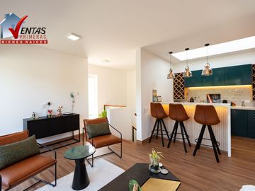 Moderno Departamento DUPLEX en San Borja, 1er piso: Ascensor directo, sala comedor con balcón vista a parque. Cocina con muebles altos y bajos, área d