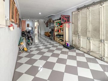 Hanya Jalan Kaki ke Jalan Pangeran Antasari, masuk Area Cipete Utara
