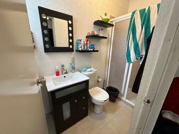 VENTA DE CASA CON ALBERCA EN TEMIXCO