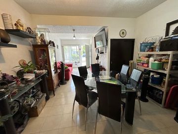 VENTA DE CASA CON ALBERCA EN TEMIXCO