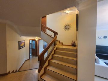 Venta de Casa en Tanda, en Plaza del Rancho - de Lujo y Vista Espectacular de 3 dormitorios