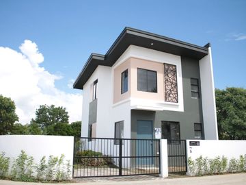 affordable townhouse in Tanza Cavite