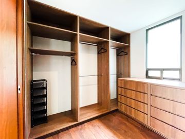 Hermosa Casa Moderna en Venta en Metepec en Residencial con Campo de Golf