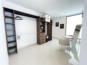 Hermosa Casa Moderna en Venta en Metepec en Residencial con Campo de Golf