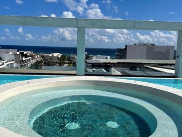DEPARTAMENTO EN PLAYA DEL CARMEN QUINTA ROO A 3 CUADRAS DE LA PLAYA
