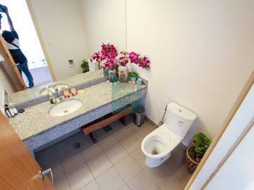 Prime and Luxurious 3-Bedroom Lower Penthouse Unit for Sale in 1016 Residences