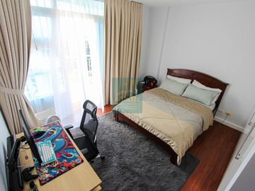 Prime and Luxurious 3-Bedroom Lower Penthouse Unit for Sale in 1016 Residences