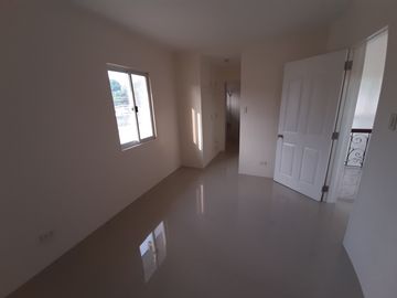 4 Bedroom Unit in Subic Zambales along the Highway Tierra Verde Subic