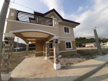 4 Bedroom Unit in Subic Zambales along the Highway Tierra Verde Subic