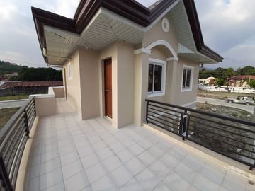 4 Bedroom Unit in Subic Zambales along the Highway Tierra Verde Subic
