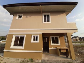 4 Bedroom Unit in Subic Zambales along the Highway Tierra Verde Subic