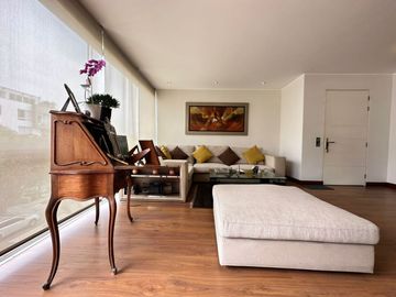 Dpto. Dúplex, 380 m2, Amplia Terraza, Chacarilla, 4 dorms, 5 baños, 2 estac. + dep.