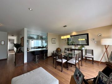 Dpto. Dúplex, 380 m2, Amplia Terraza, Chacarilla, 4 dorms, 5 baños, 2 estac. + dep.