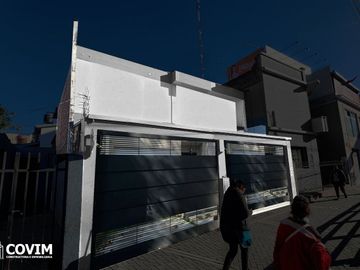 EN VENTA CASA EN JBYR · EN ZONA FINANCIERA DEL AVELINO