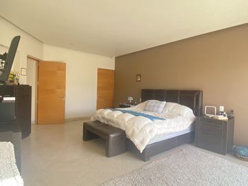 CASA EN VENTA EN JURICA EN PRIVADA CLUB REGENCY QUERETARO