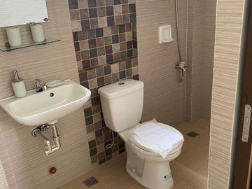 Stunningly Elegant Single Attach House Unit @ Corinthian South V Lipa Near New Era University