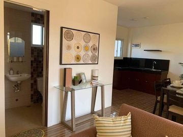 Stunningly Elegant Single Attach House Unit @ Corinthian South V Lipa Near New Era University