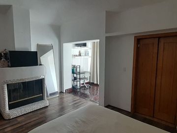 AMPLIA Y HERMOSA CASA EN VENTA, CON ACABADOS ESTILO GANDI!