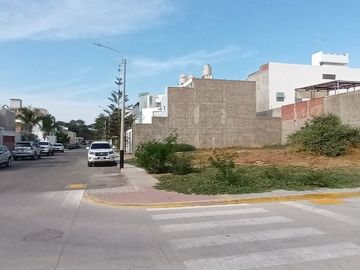 VENDO TERRENO EN LA MEJOR ZONA EXCLUSIVA DE PIURA URB. QUINTA ANAMARIA