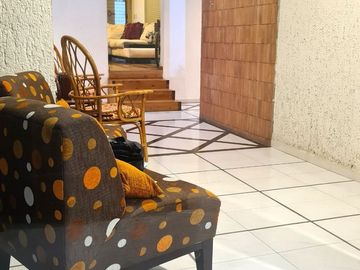 CASA EN VENTA VILLAS DE IRAPUATO EN PRIVADA