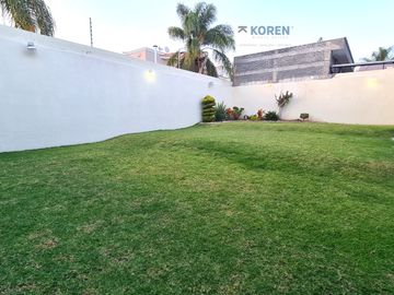 CASA EN VENTA VILLAS DE IRAPUATO EN PRIVADA