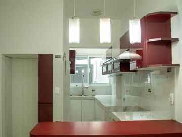 Hermosa casa con gran ubicación en villas providencia.