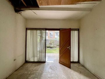 RUMAH at Jl SEKOLAH KENCANA, PONDOK INDAH