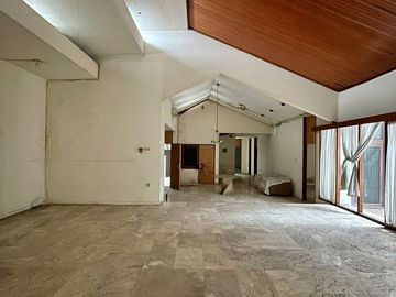RUMAH at Jl SEKOLAH KENCANA, PONDOK INDAH