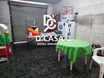 CÉNTRICA CASA EN VENTA, VILLAGRÁN