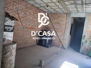 CÉNTRICA CASA EN VENTA, VILLAGRÁN