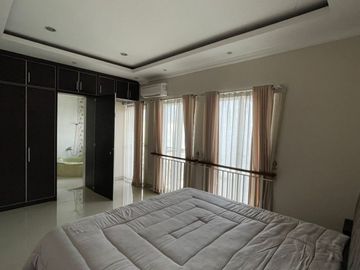 Townhouse For Rent , Fully Furnished - at Cilandak Barat, Jakarta Selatan