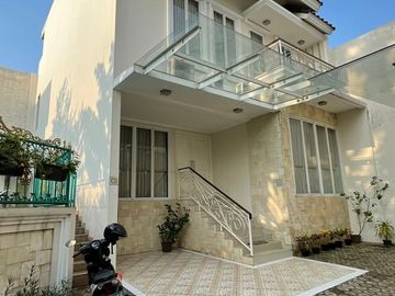 Townhouse For Rent , Fully Furnished - at Cilandak Barat, Jakarta Selatan