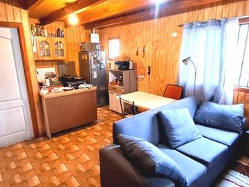 Oportunidad de 4 cabañas en Isla Teja $280.000.000.